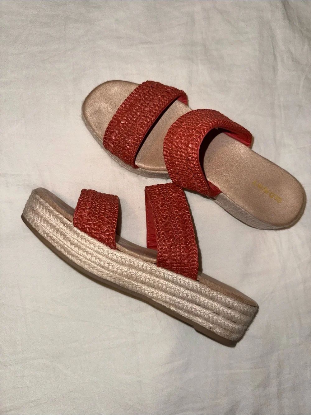 Old Navy Wedge Sandals Size 9